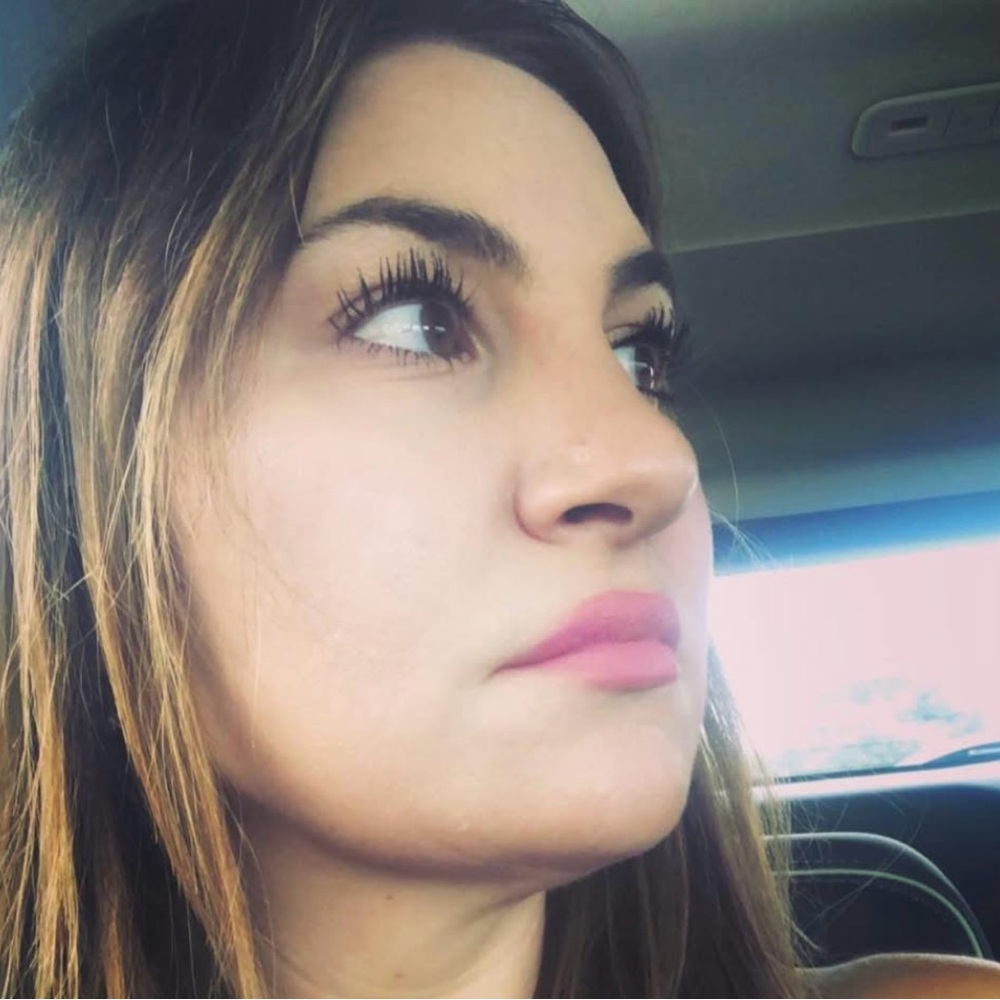 Meet your Posher, Lauren